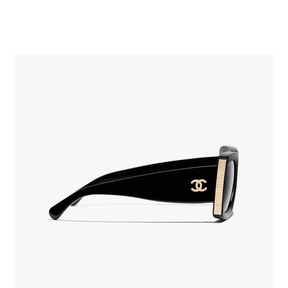 CHANEL RECTANGLE SUNGLASSES - Picture 7 of 10